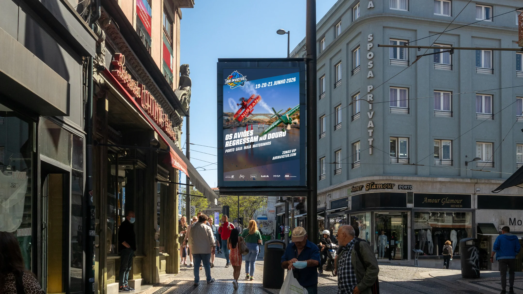 Projeto Air Invictus da Nhdesign: Aplicação da campanha em suporte de comunicação urbana