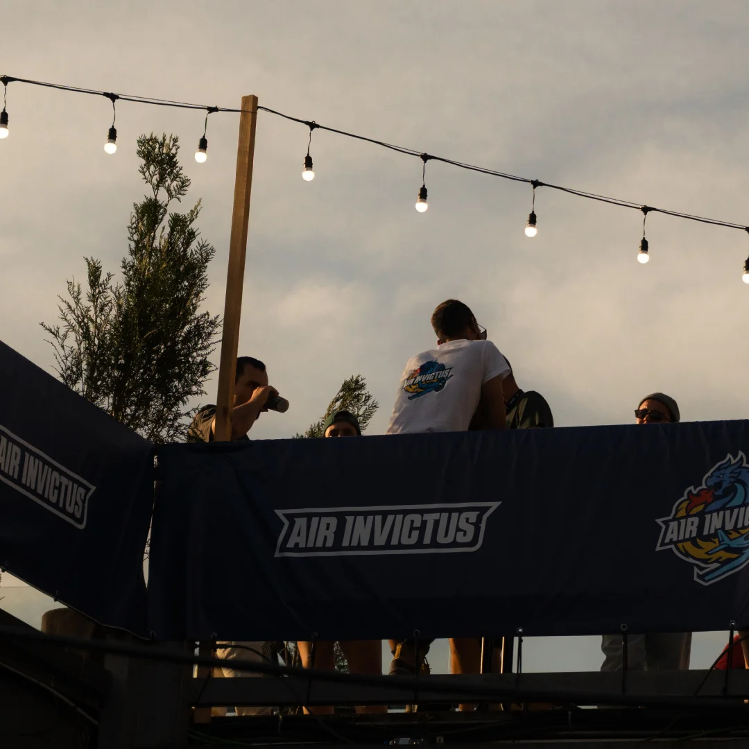 Projeto Air Invictus da Nhdesign: Ambiente vivido durante o evento