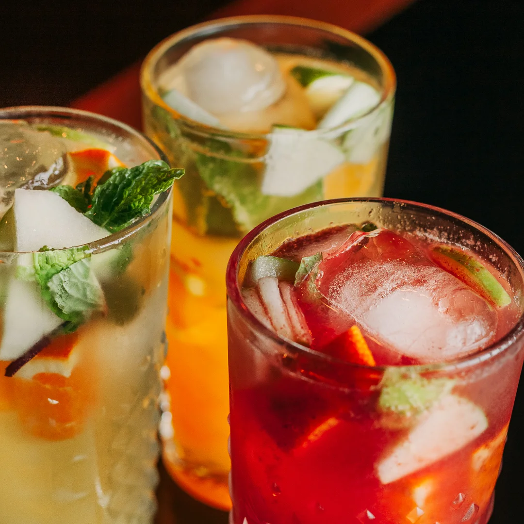 Nhdesign project DANS: Set of colourful and refreshing cocktails served at DANS bar