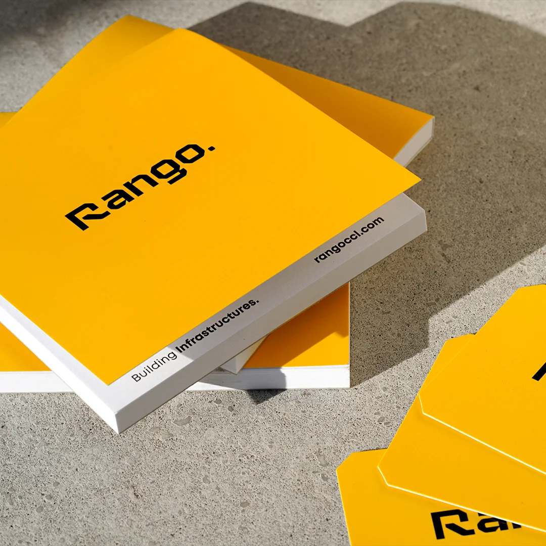 Projeto Rango da Nhdesign: Bloco de notas com aplicação da identidade visual