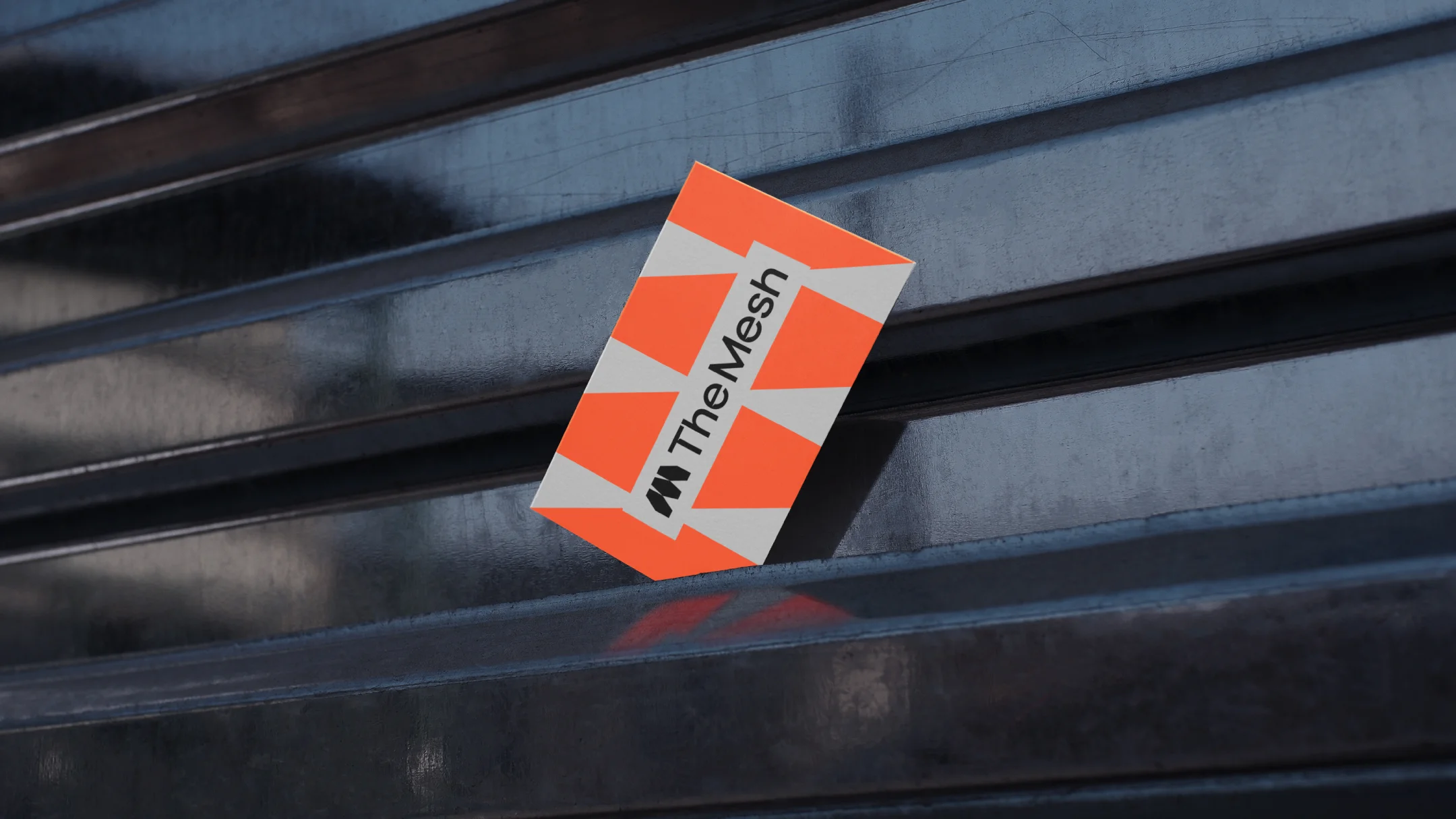 Nhdesign project The Mesh: Business card applied in an urban context with strong visual identity