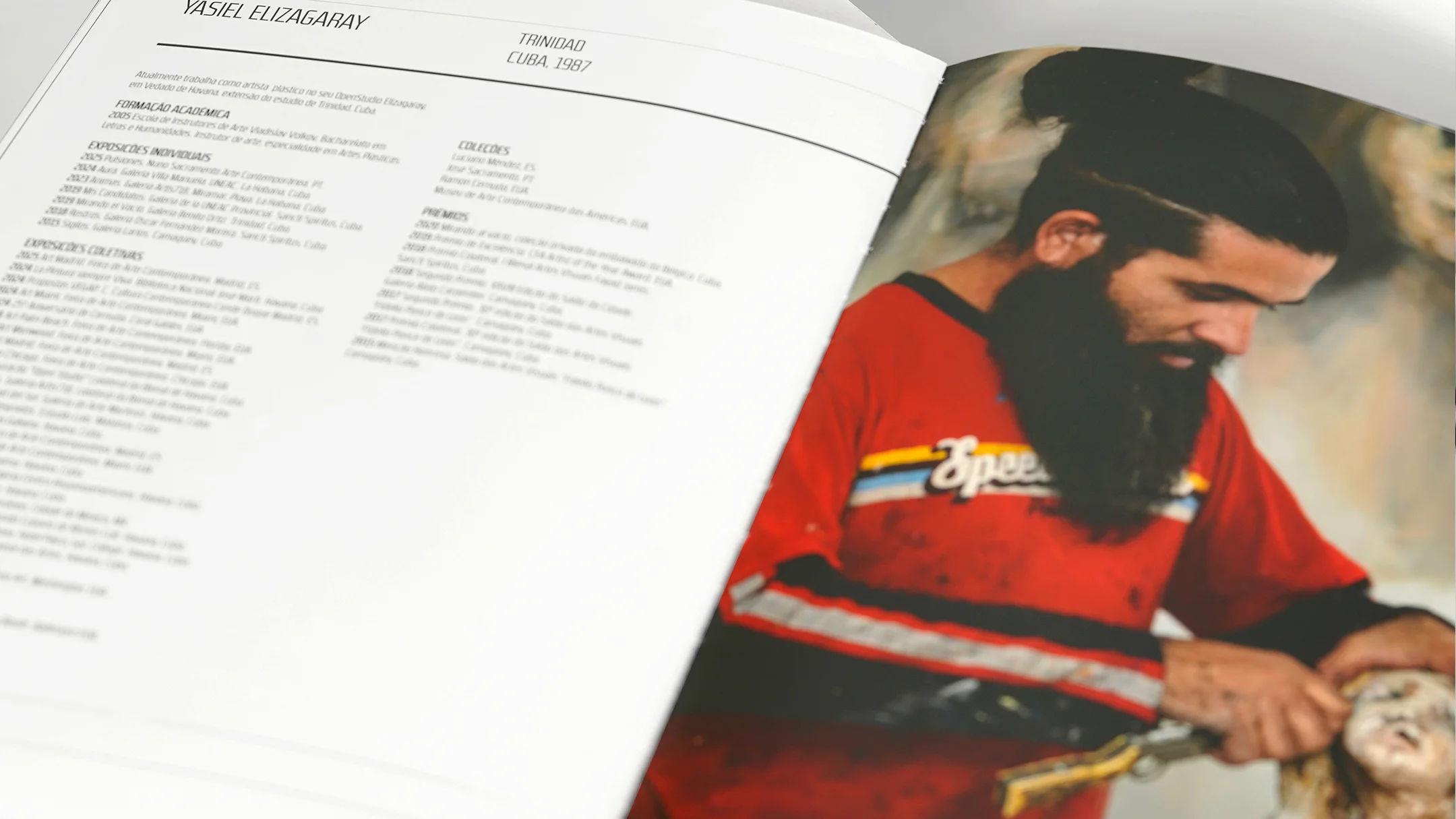 Nhdesign project Pulsiones: Detail of the Pulsiones catalog